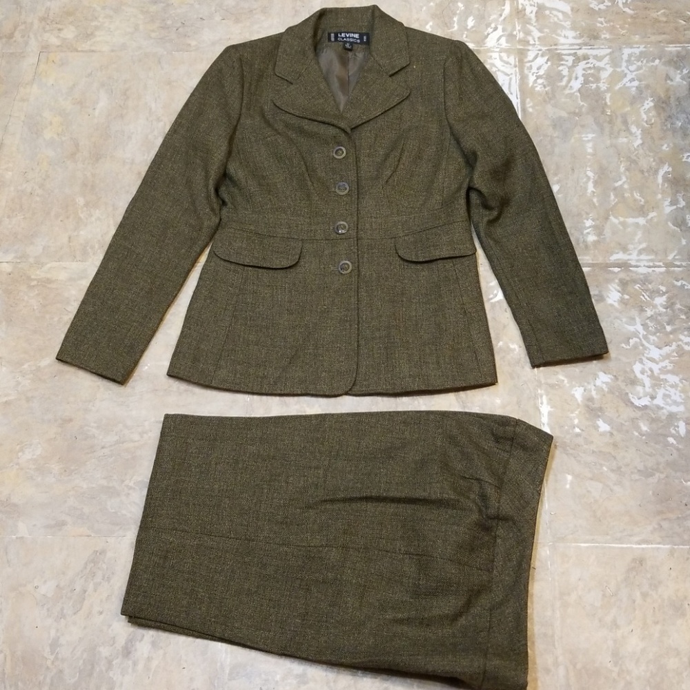 Larry Levine Pant Suit